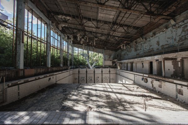 Большая прогулка в Чернобыльскую зону отчуждения и Припять часть 2