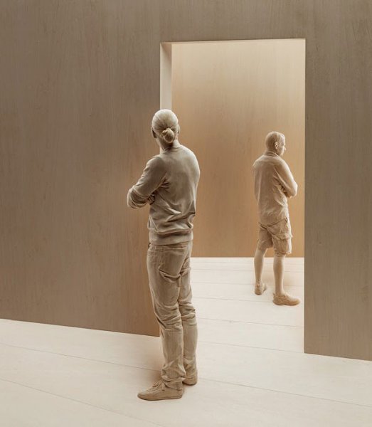 Художник создаёт удивительно реалистичные деревянные скульптуры